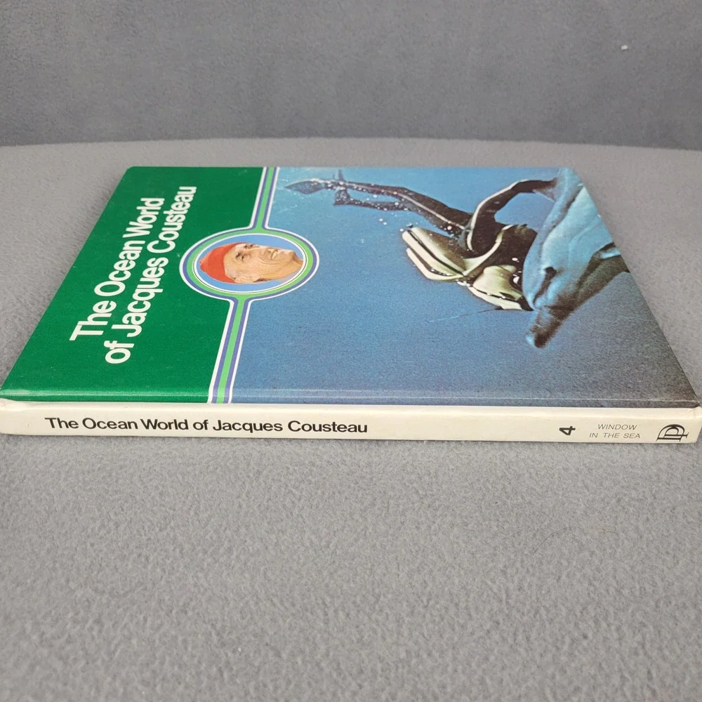The Ocean World of Jacques Cousteau Window in the Sea Vol‎ 4 1975 Hardcover